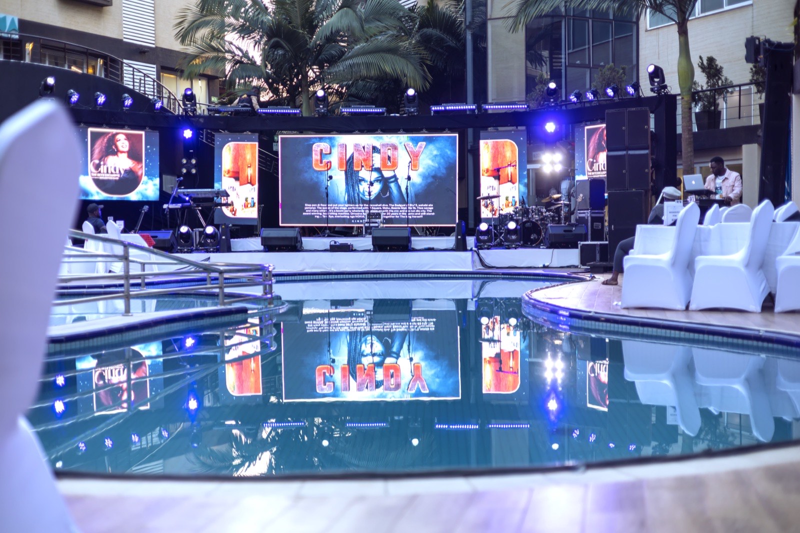 Cindy Sanyu engaging the crowd at The Skyz Exclusive