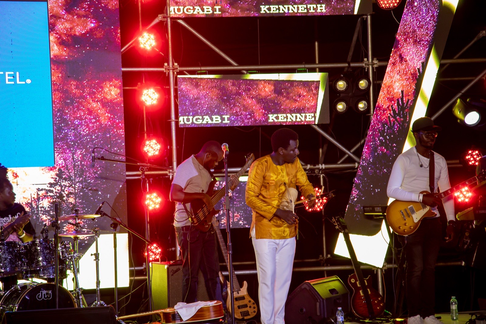 Kenneth Mugabi performing with his band at The Skyz Exclusive