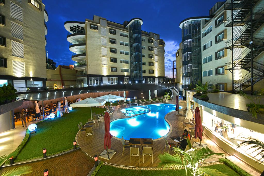 Skyz Hotel Naguru Exterior (8)